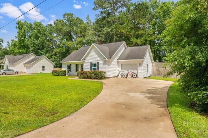 Property Photo: 275 Carter Street GA 31324