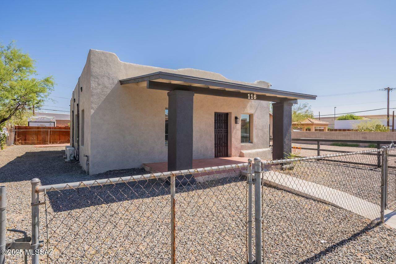 Property Photo: 116 W 30th Street AZ 85713