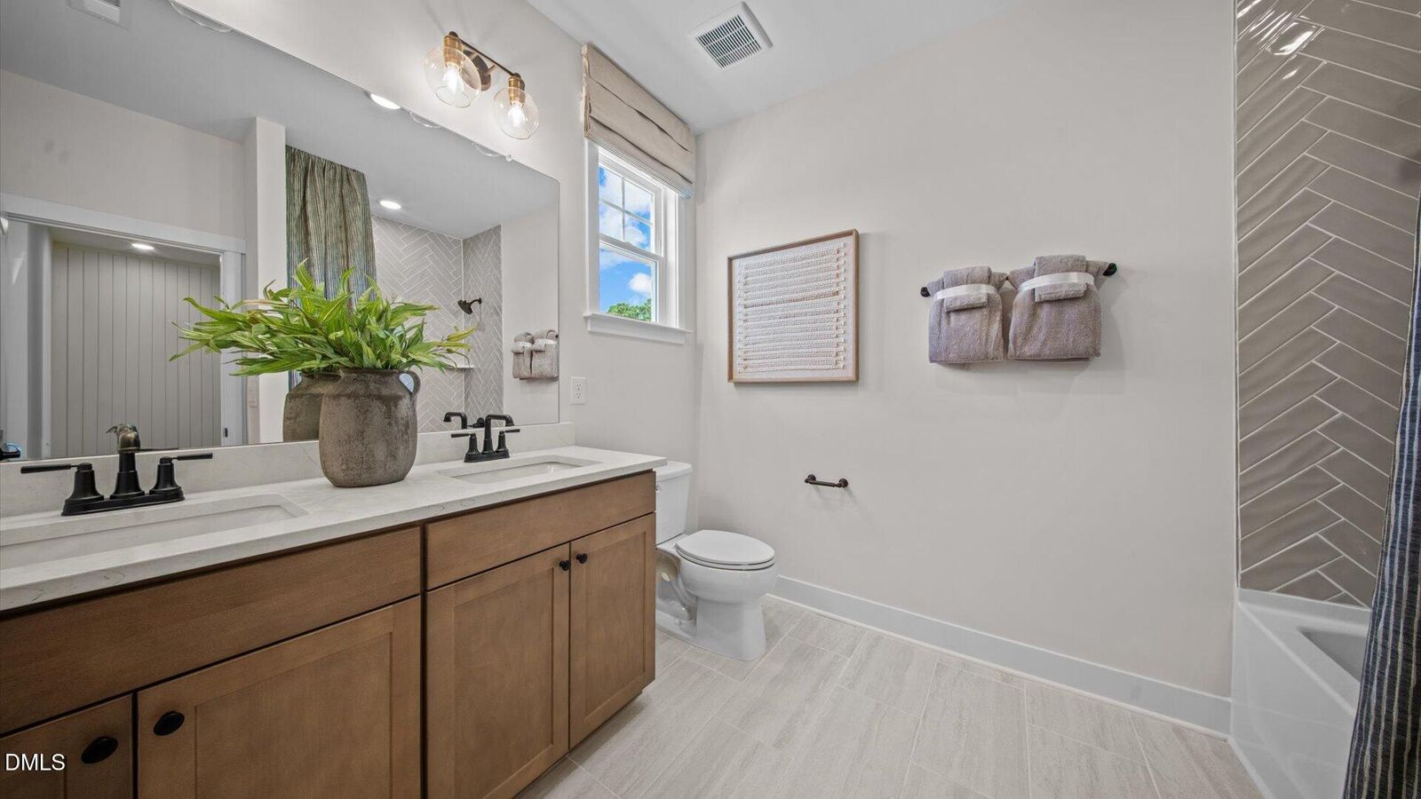 Property Photo:  5904 Dunzo Drive  NC 27617 