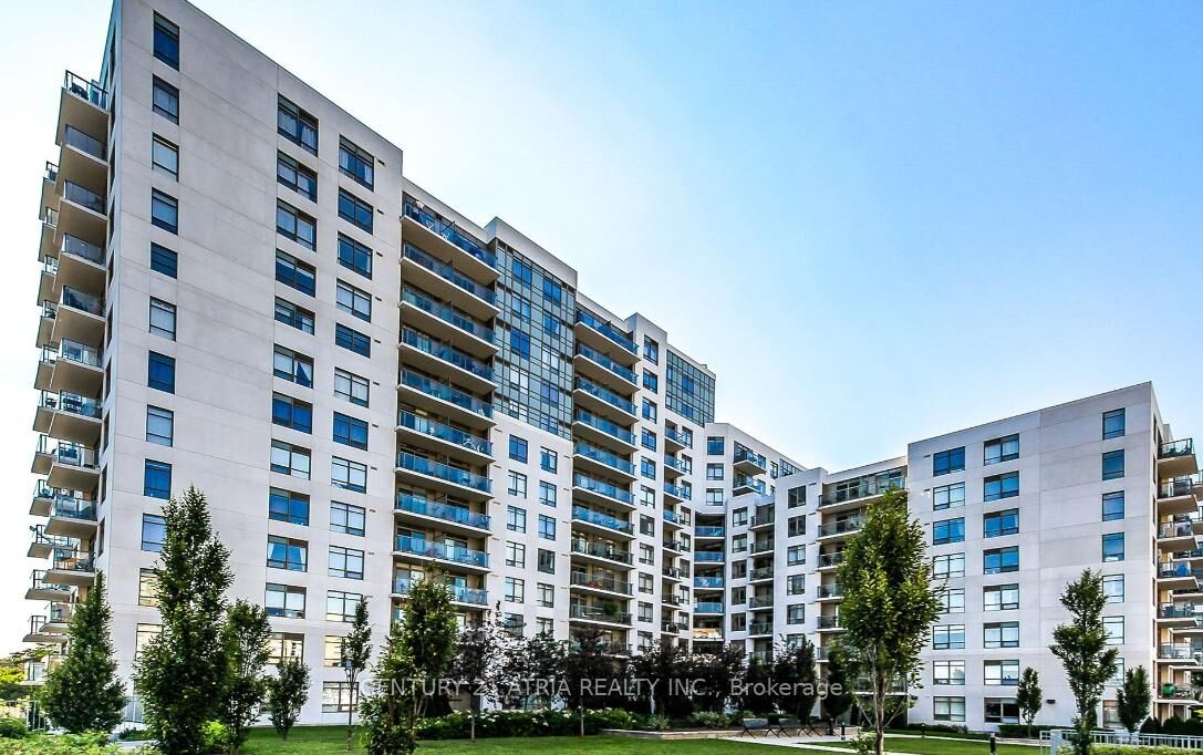 Property Photo: 812 Lansdowne Avenue 1301 ON M6H 4K6