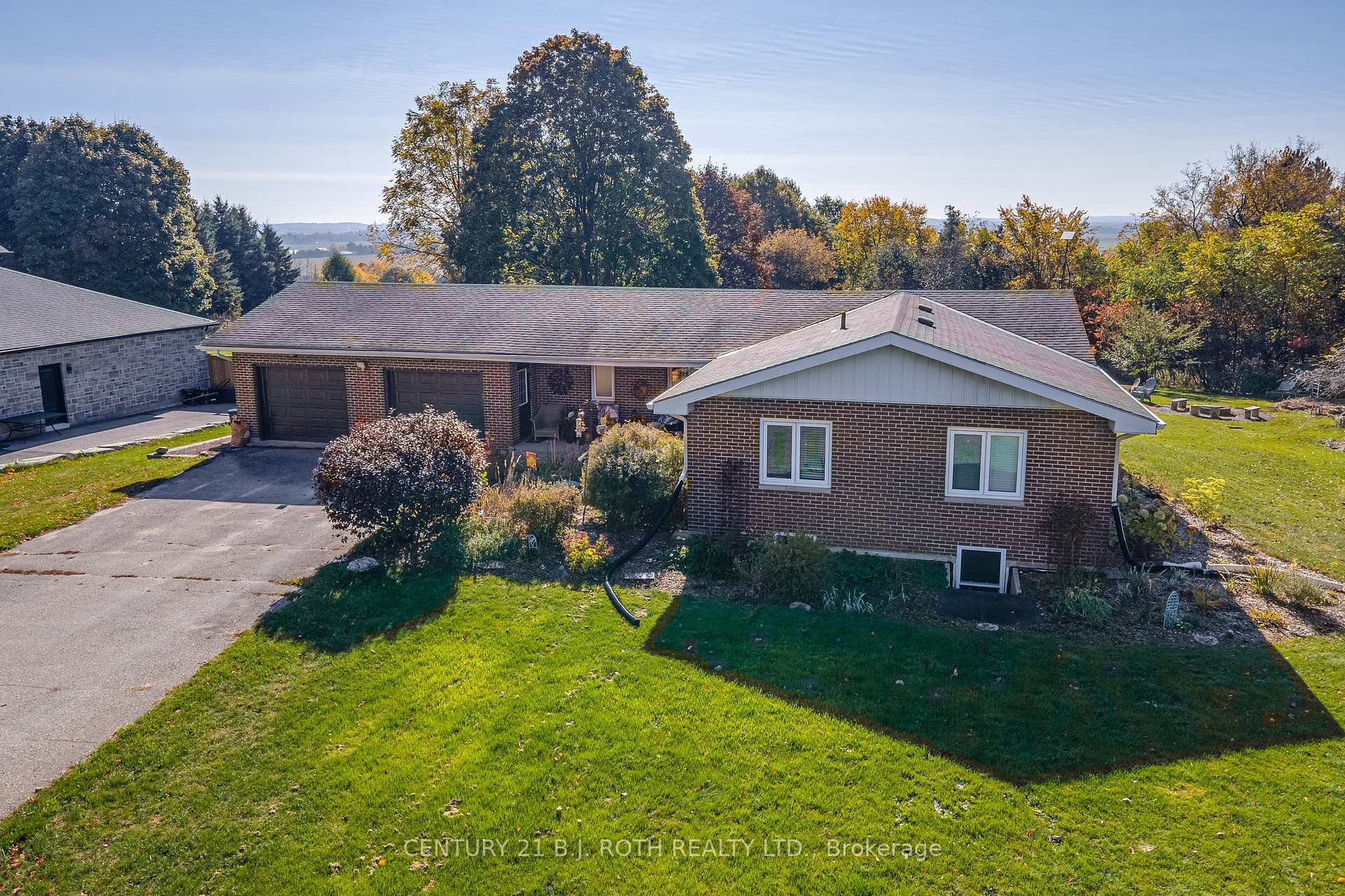 Property Photo:  6495 13th Line  ON L9R 1V4 