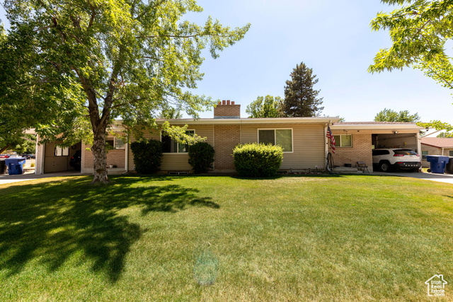 Property Photo: 6204 S Jeremy Cir UT 84121