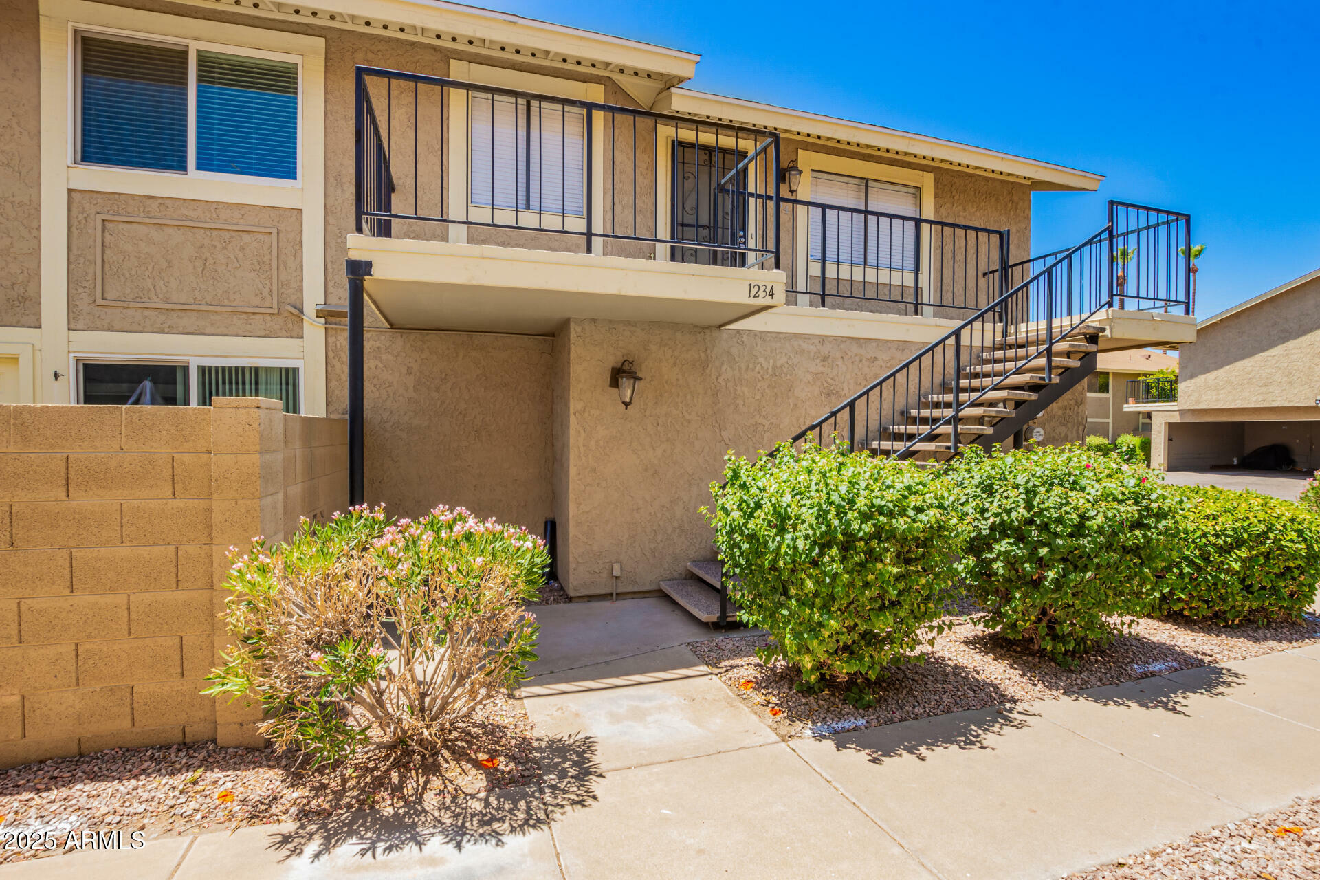 Property Photo: 1234 N 84th Place AZ 85257