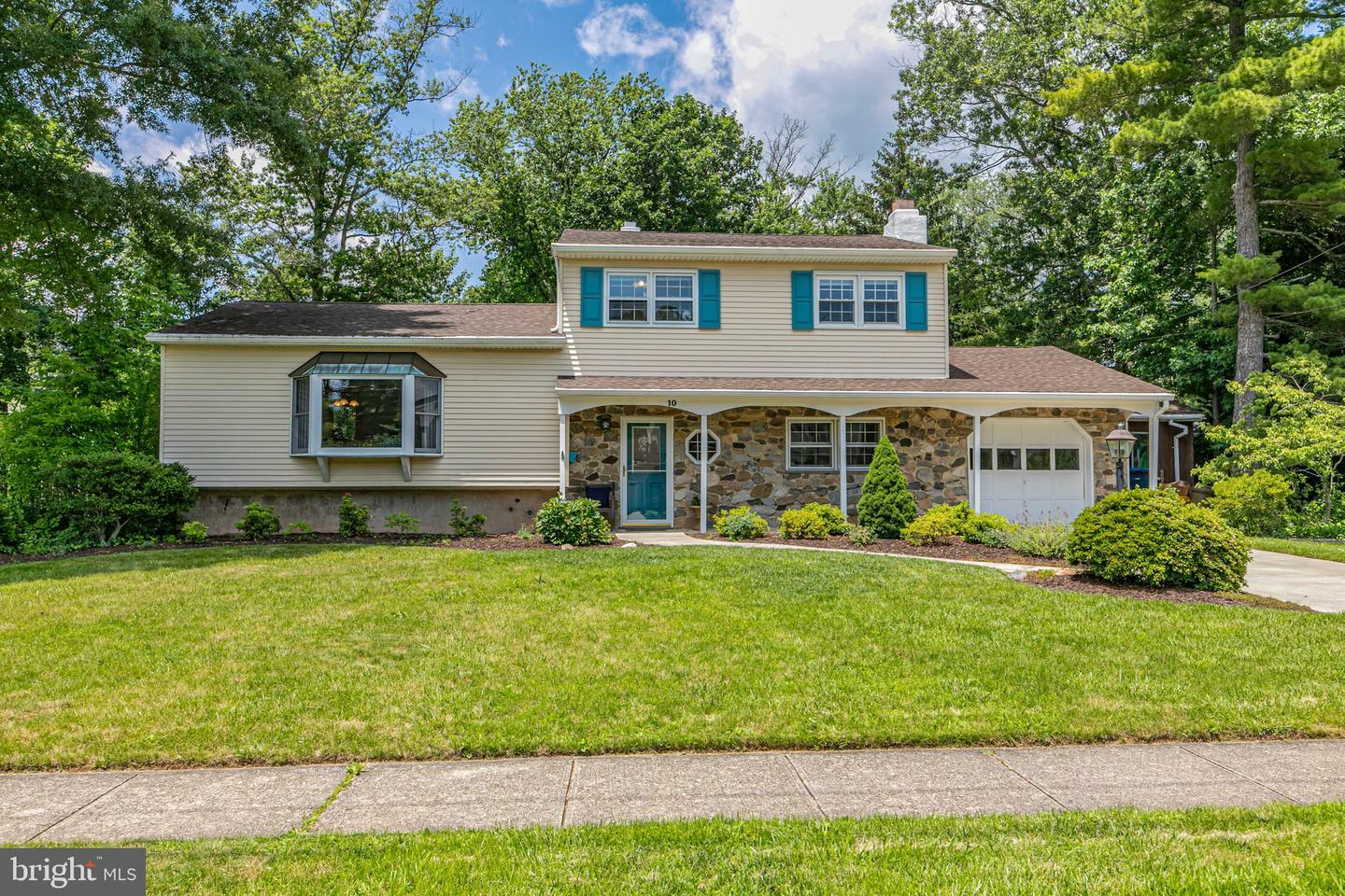 10 Camelia Court  Lawrence Township NJ 08648 photo