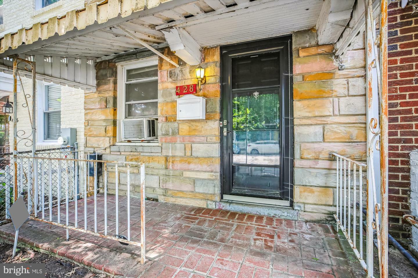 Property Photo: 428 20th Street NE DC 20002