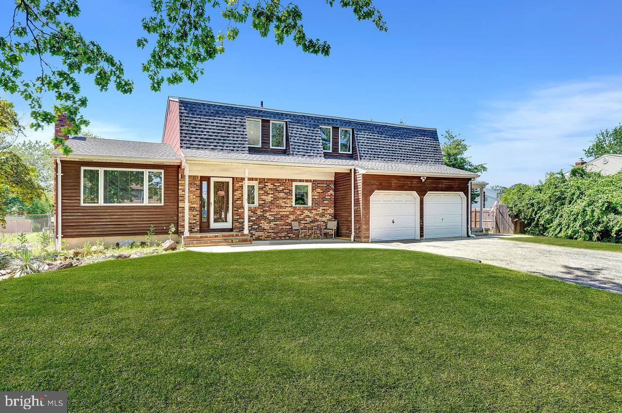 5 Dolphin Lane  Hamilton NJ 08619 photo