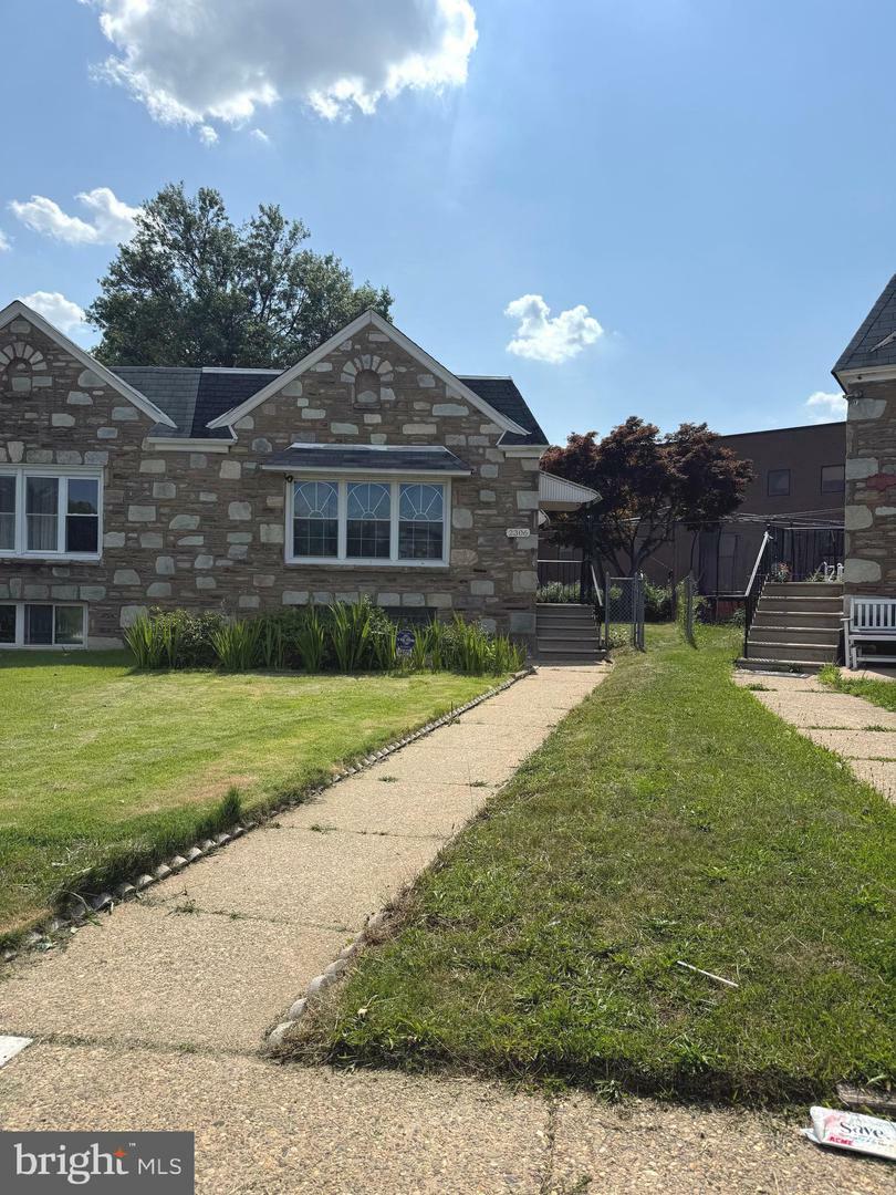 2306 Griffith Street  Philadelphia PA 19152 photo