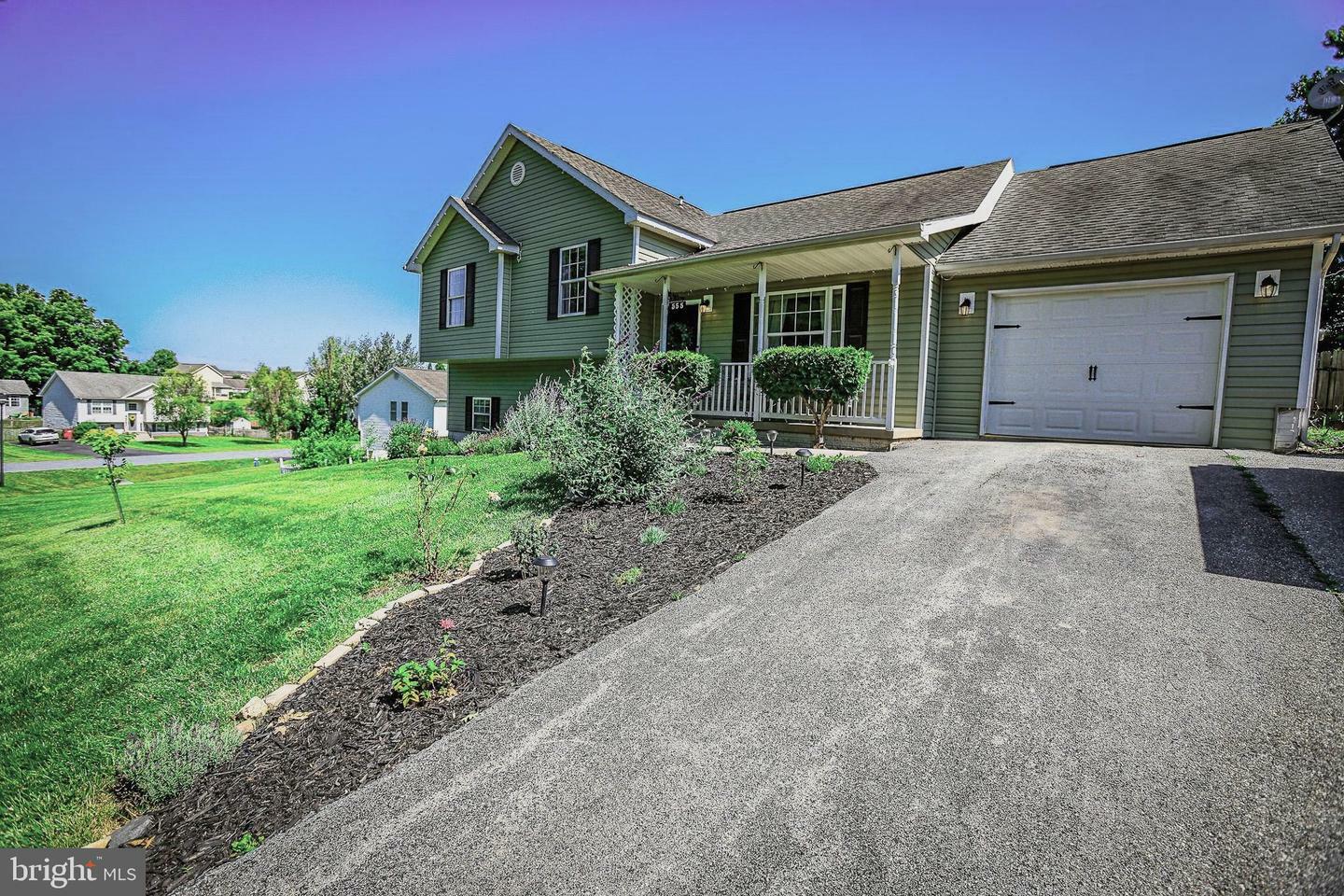 555 Oak Lee Drive  Ranson WV 25438 photo
