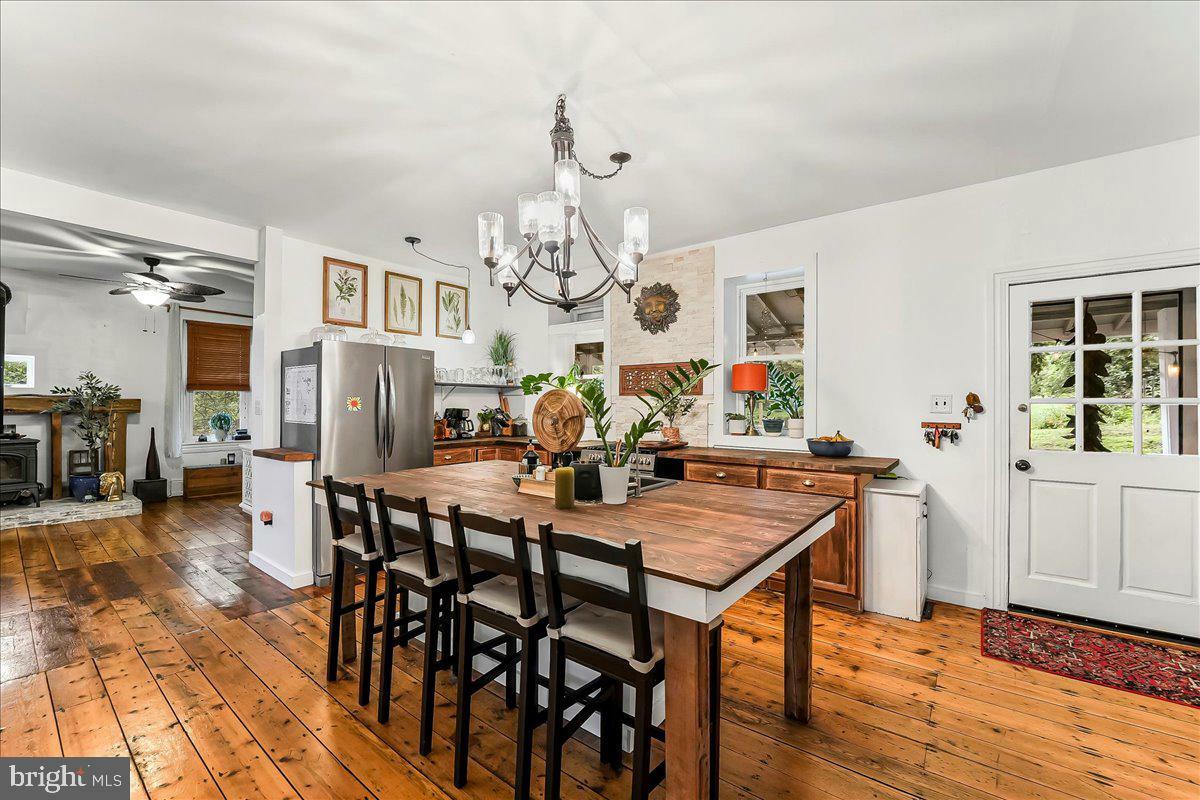 Property Photo:  1962 Tollgate Road  PA 18070 