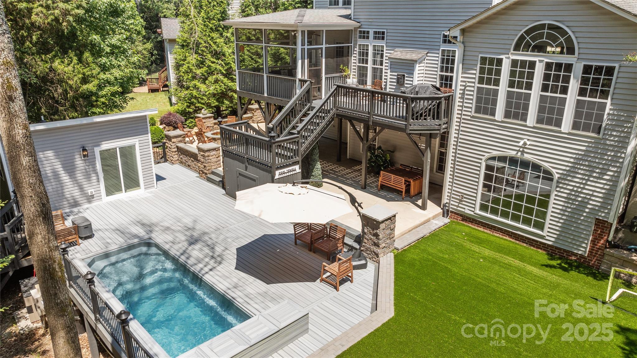 Property Photo: 6800 Augustine Way NC 28270