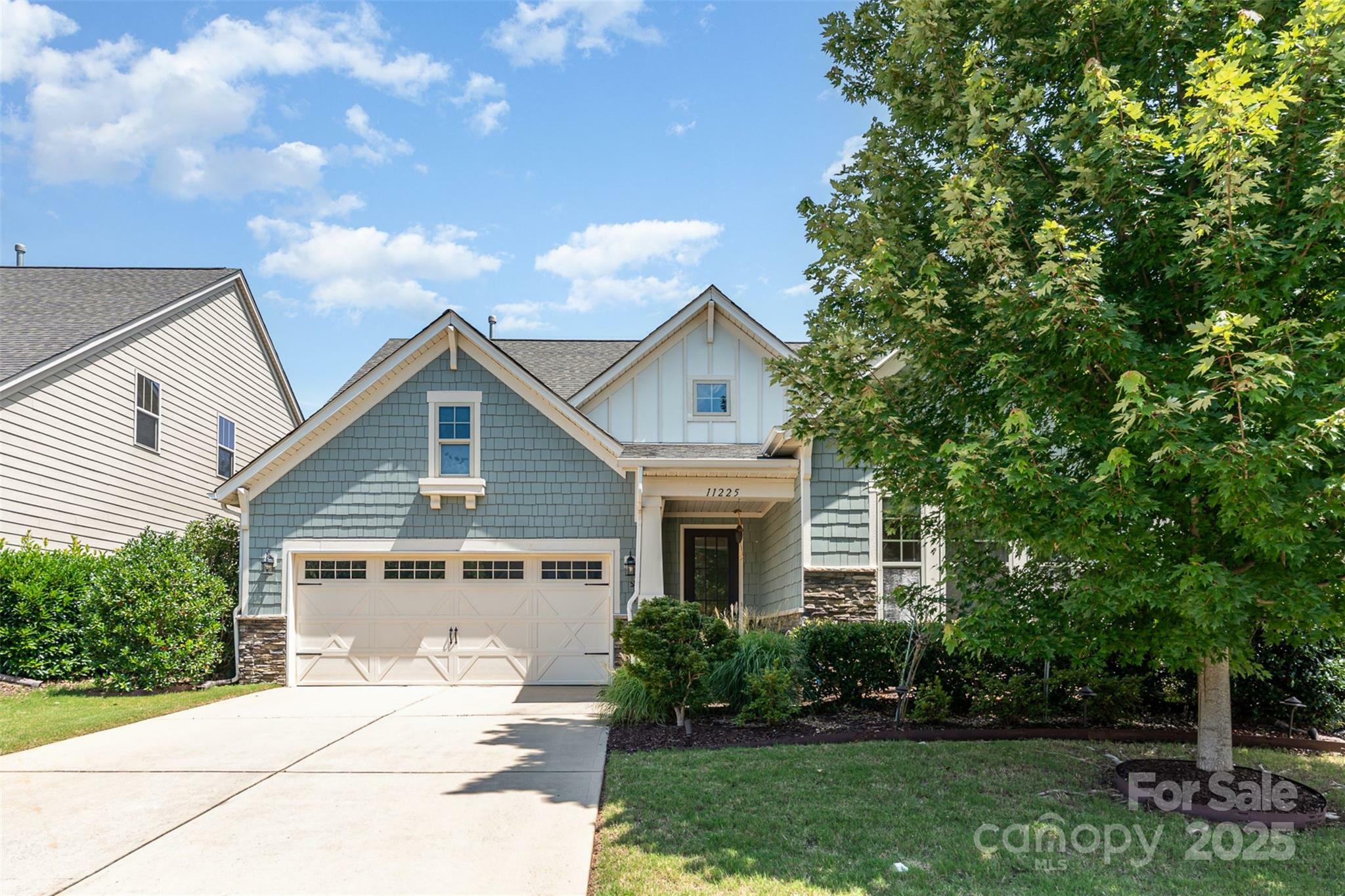 Property Photo: 11225 Black Brant Lane NC 28278