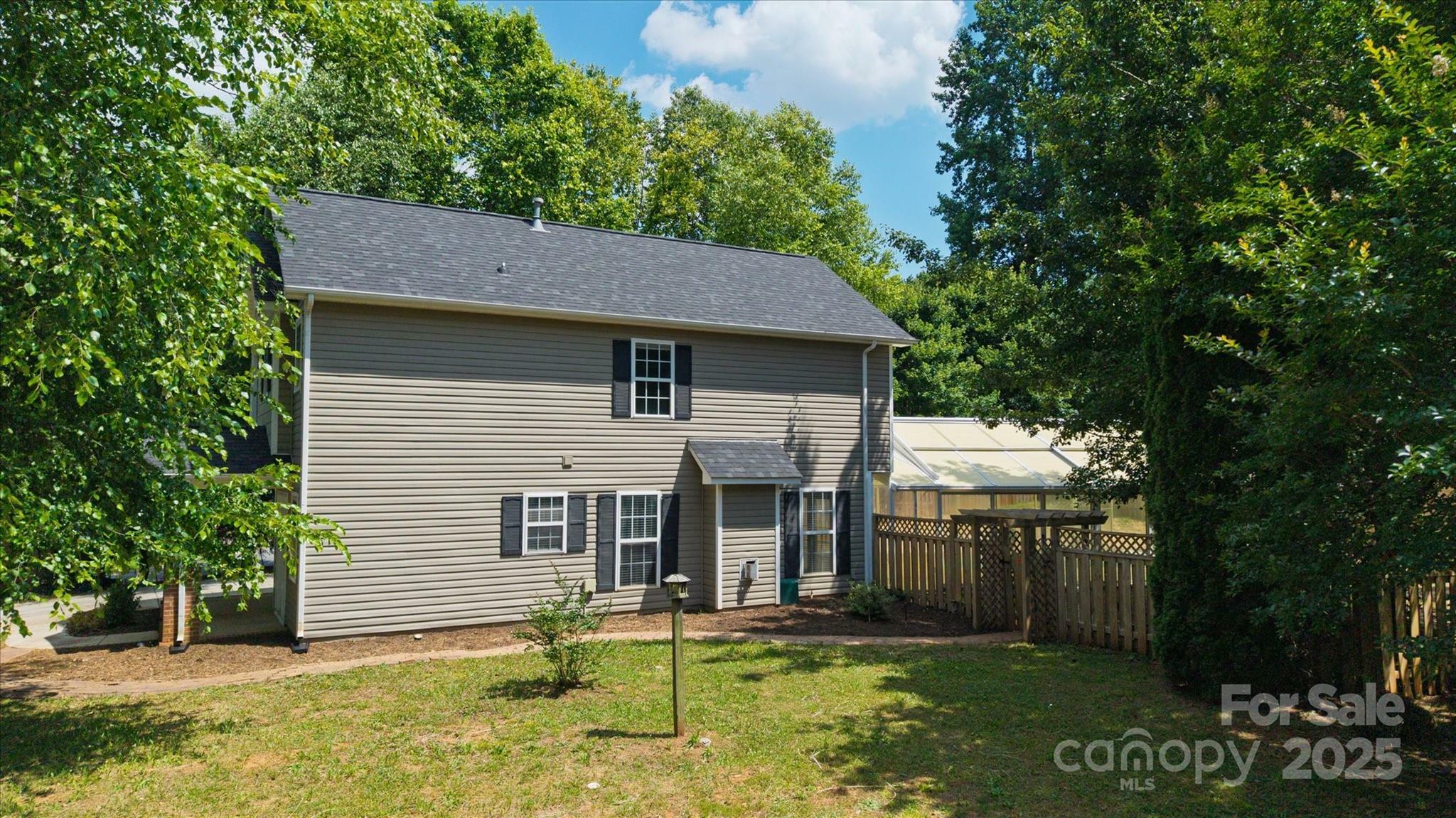 Property Photo:  8343 Highlander Court  NC 28269 