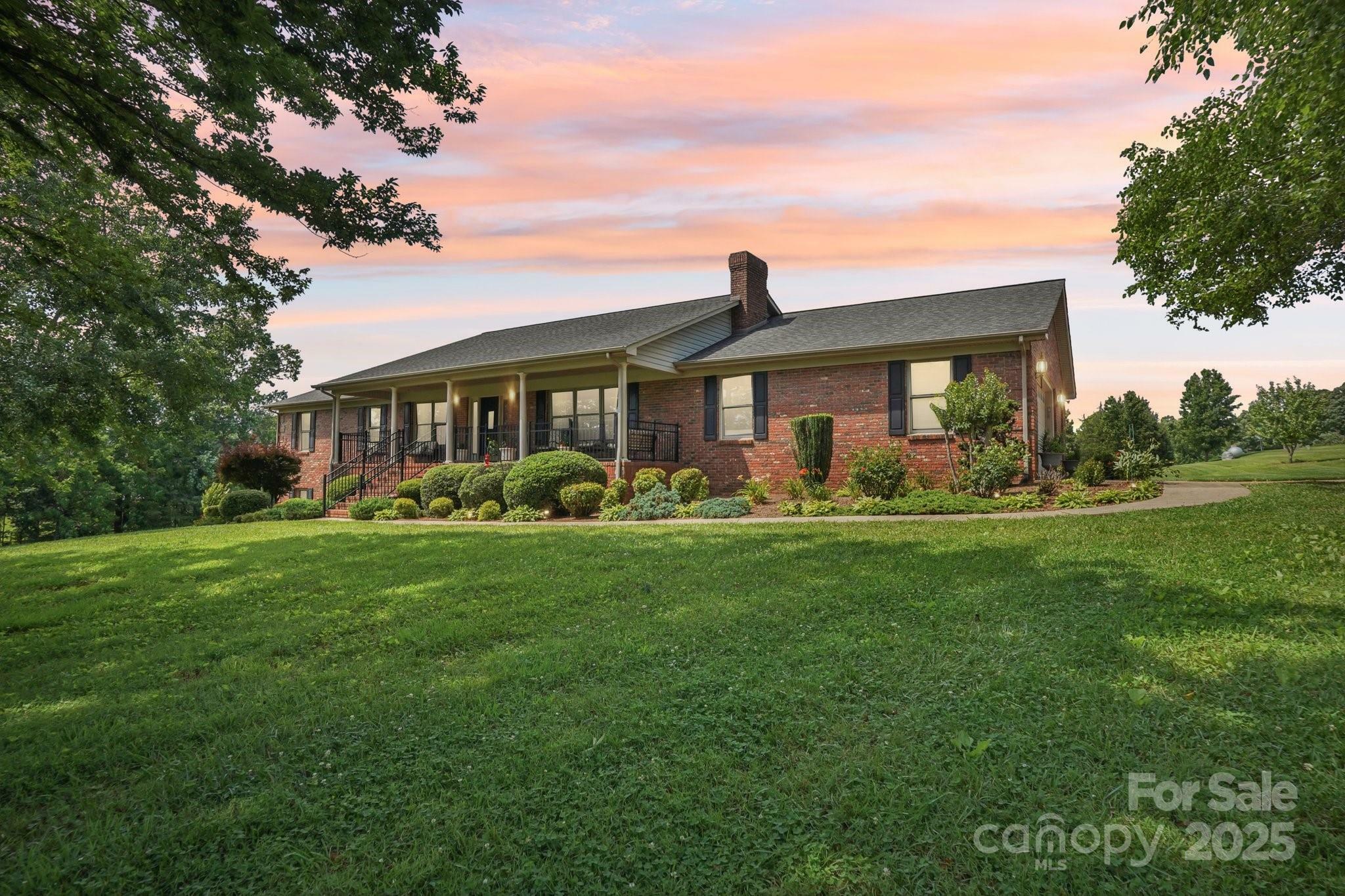 3381 Elaine Avenue  Lincolnton NC 28092 photo
