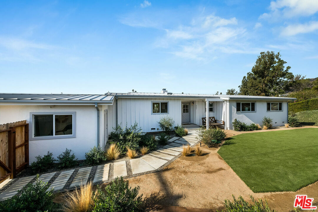 Property Photo:  5761 Calpine Dr  CA 90265 