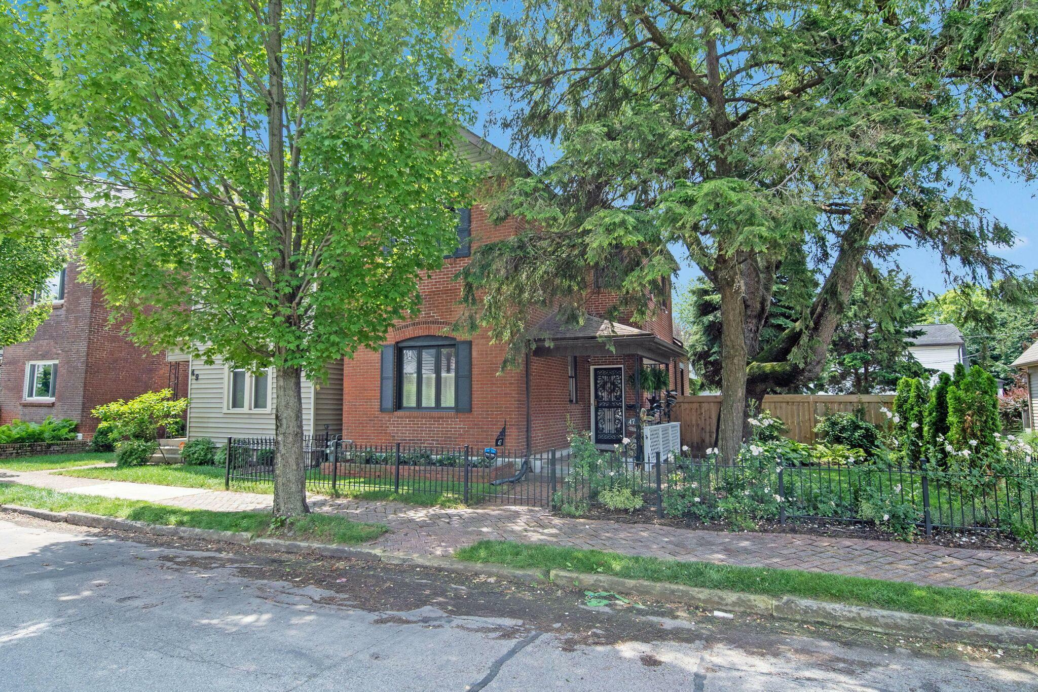 Property Photo: 47 Hanford Street OH 43206