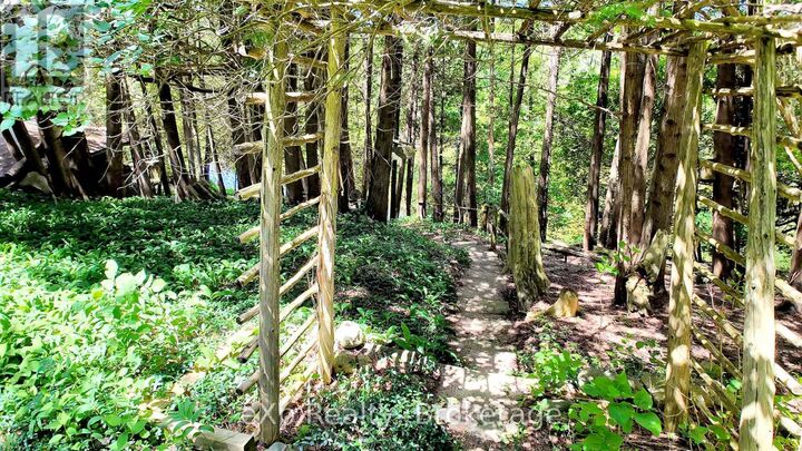 Property Photo:  159 Maple Hill Road  ON N0G 2V0 