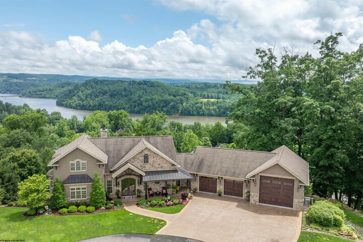 Property Photo: 1009 Summit Drive WV 26508