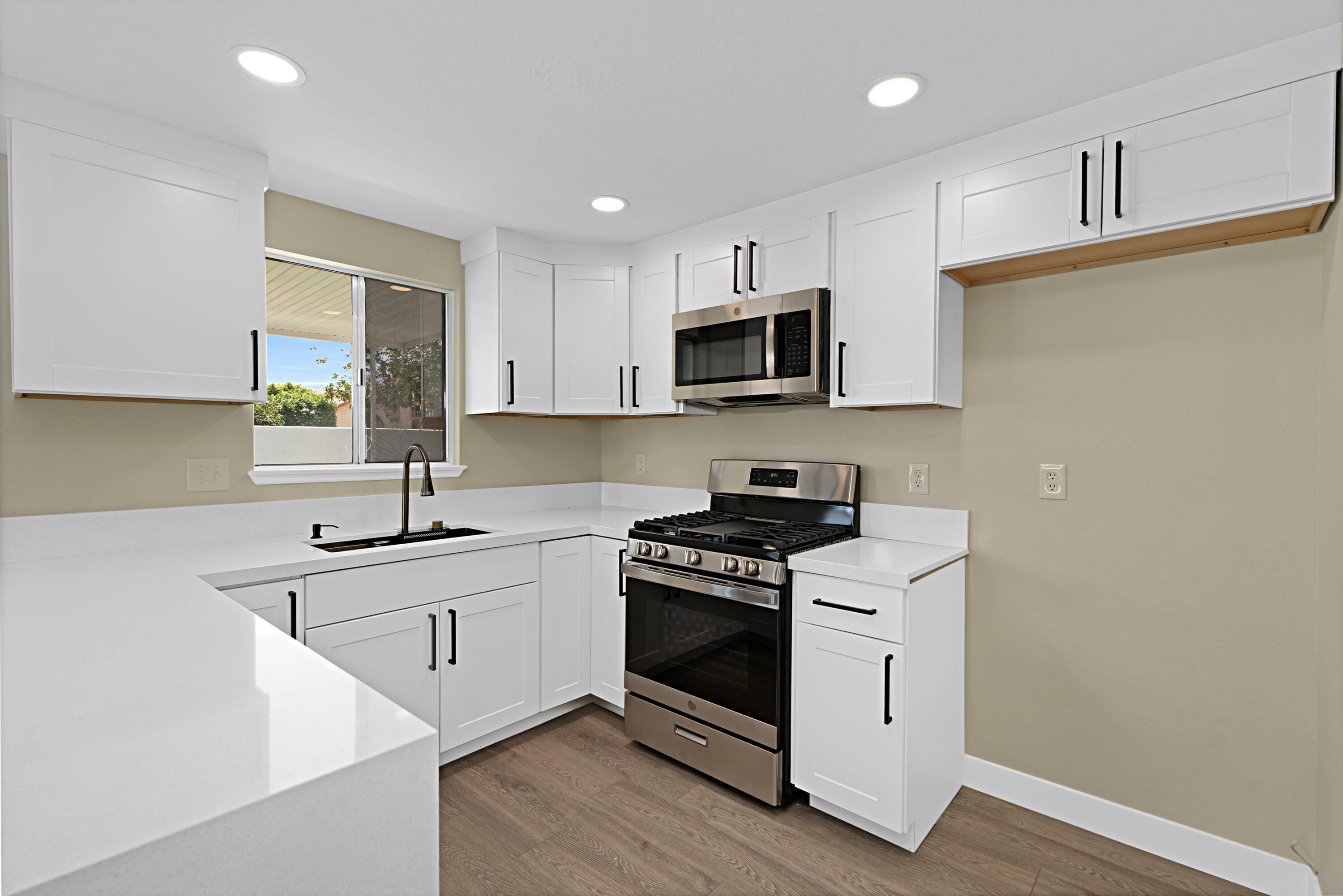 Property Photo: 80833 Dartmouth Avenue CA 92201