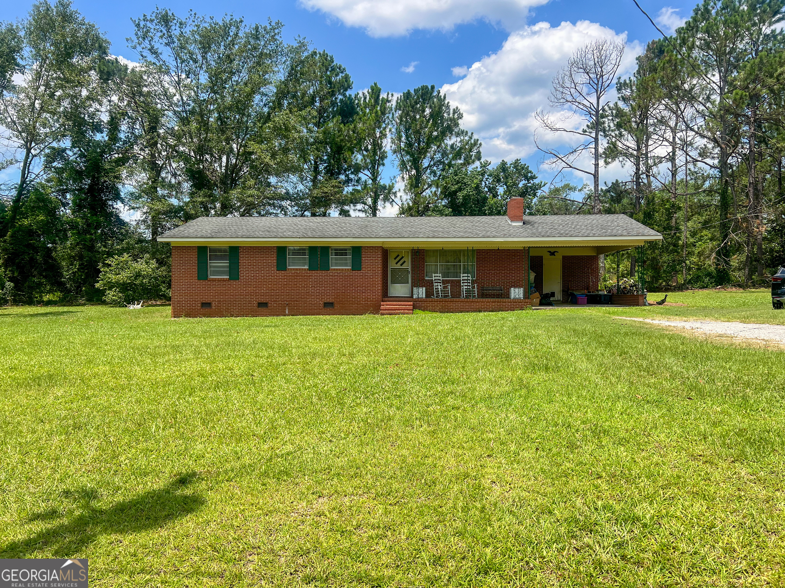 Property Photo: 9269 Ga Highway 15 GA 30457