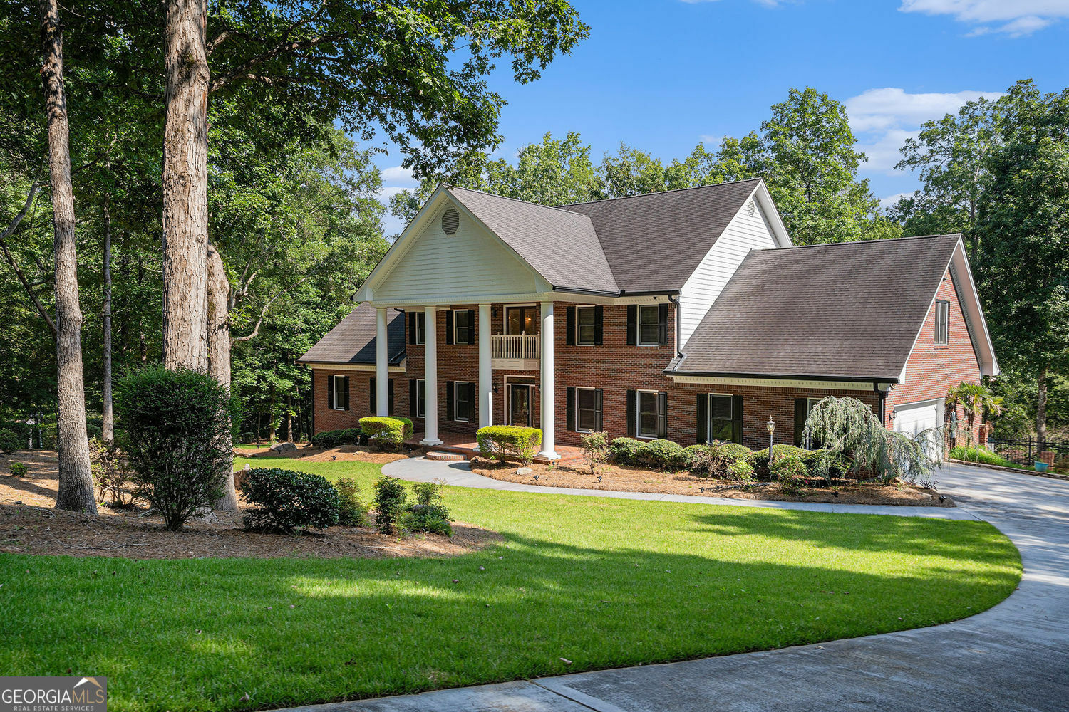 Property Photo: 402 Clyde Court GA 30252