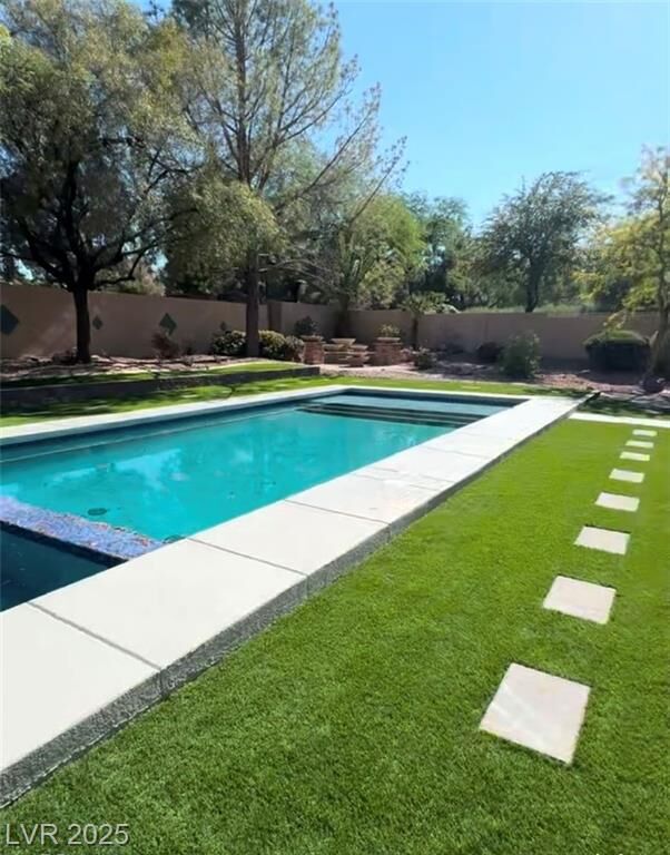 Property Photo: 385 Glenridding Street NV 89183