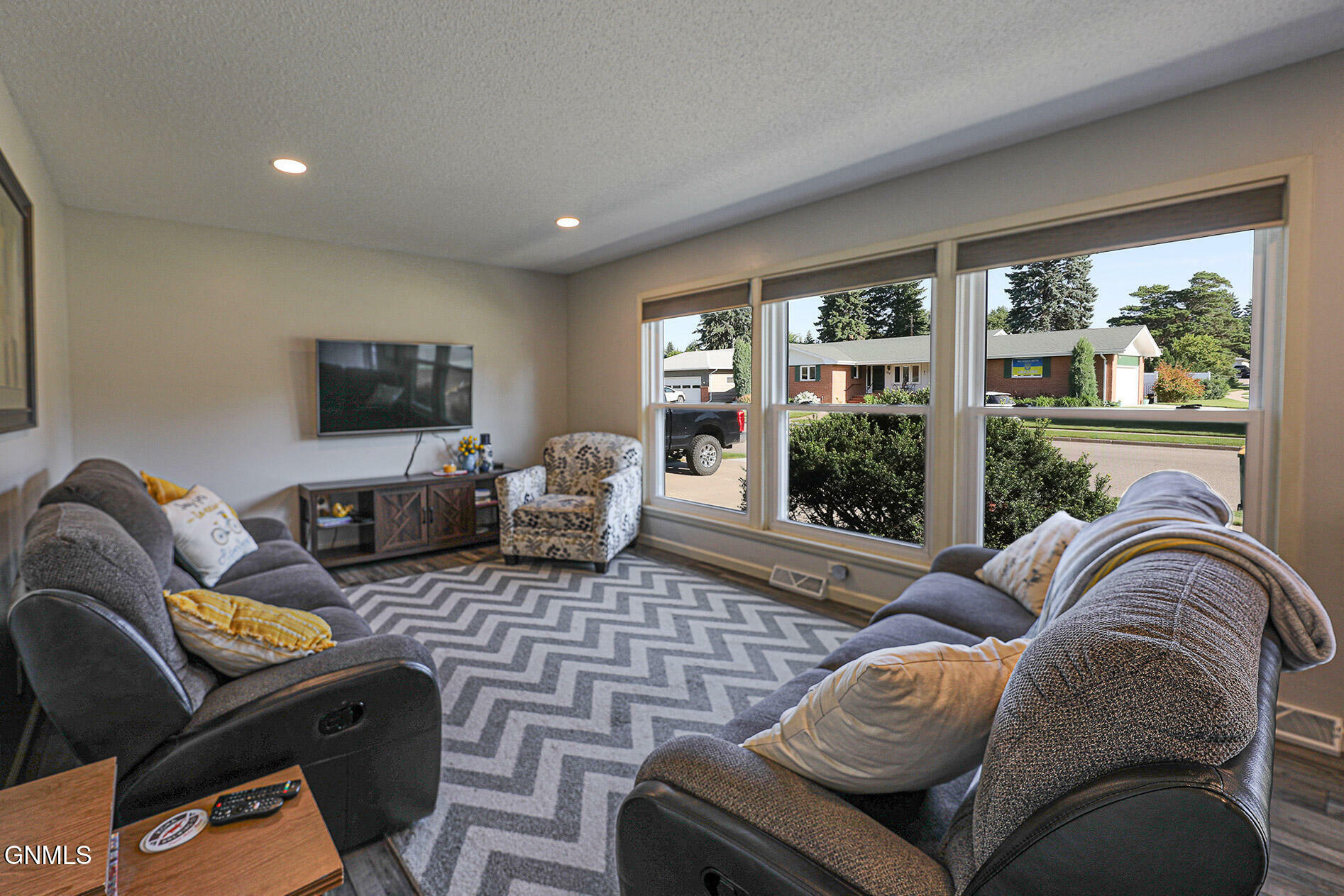 Property Photo: 101 Cherokee Avenue ND 58501
