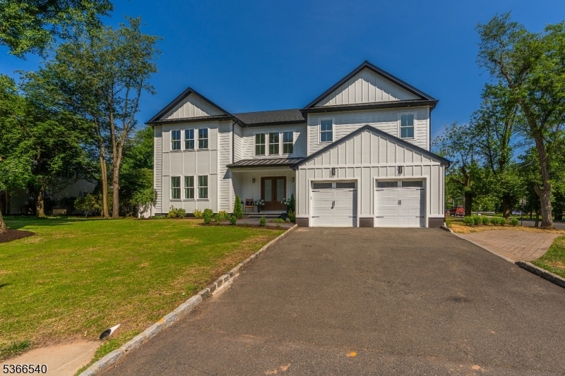 1430 Dunn Pkwy  Mountainside Boro NJ 07092 photo