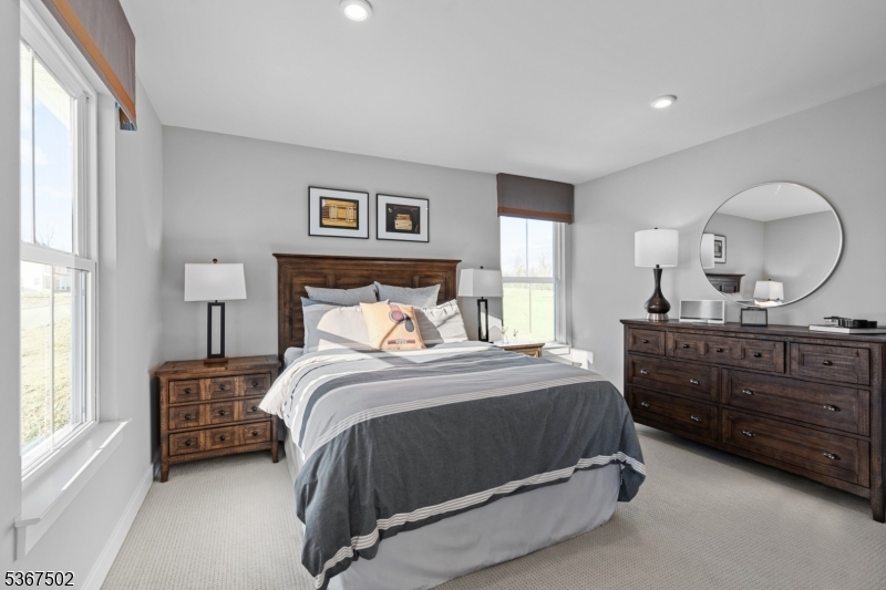 Property Photo:  14 Glacier Way  NJ 08867 