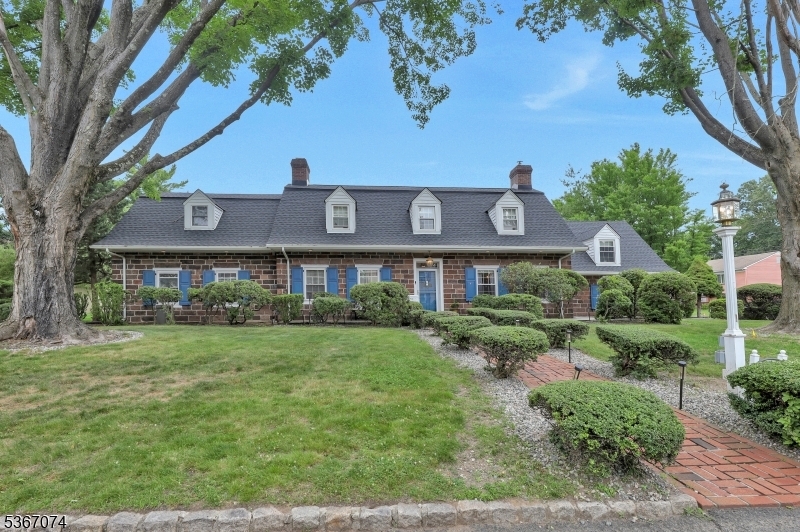 Property Photo: 11 Clyde Ct NJ 07621