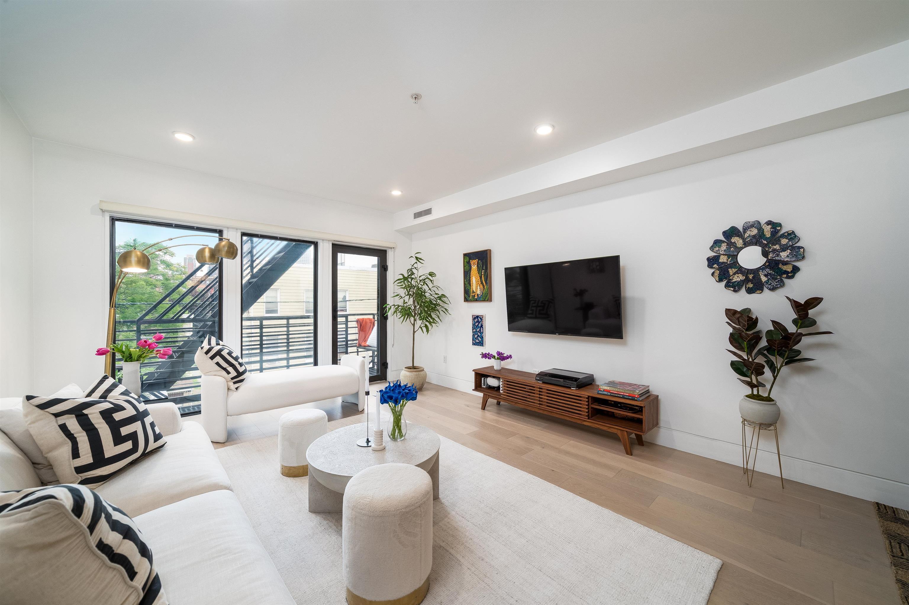 Property Photo: 415 Monmouth St Apt. Three NJ 07302