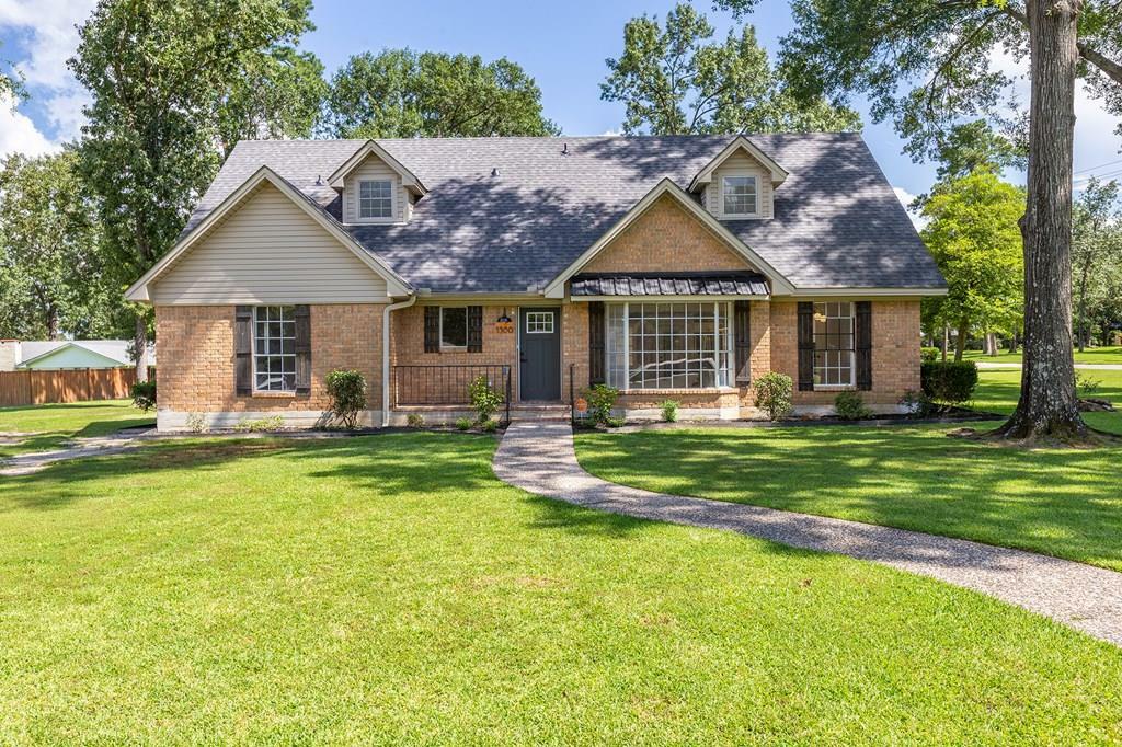1300 Shady Lane  Lufkin TX 75904 photo