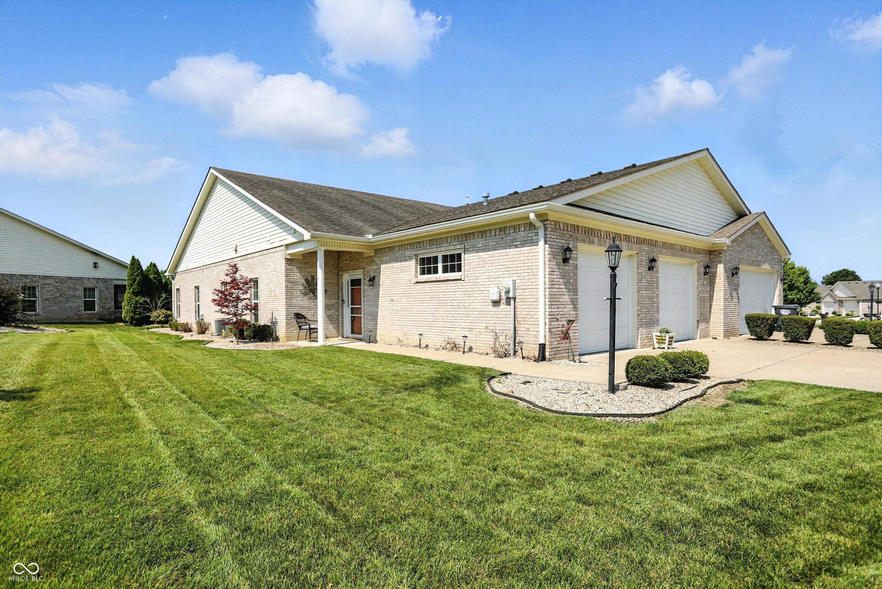712 Disciples Way  Greenwood IN 46143 photo