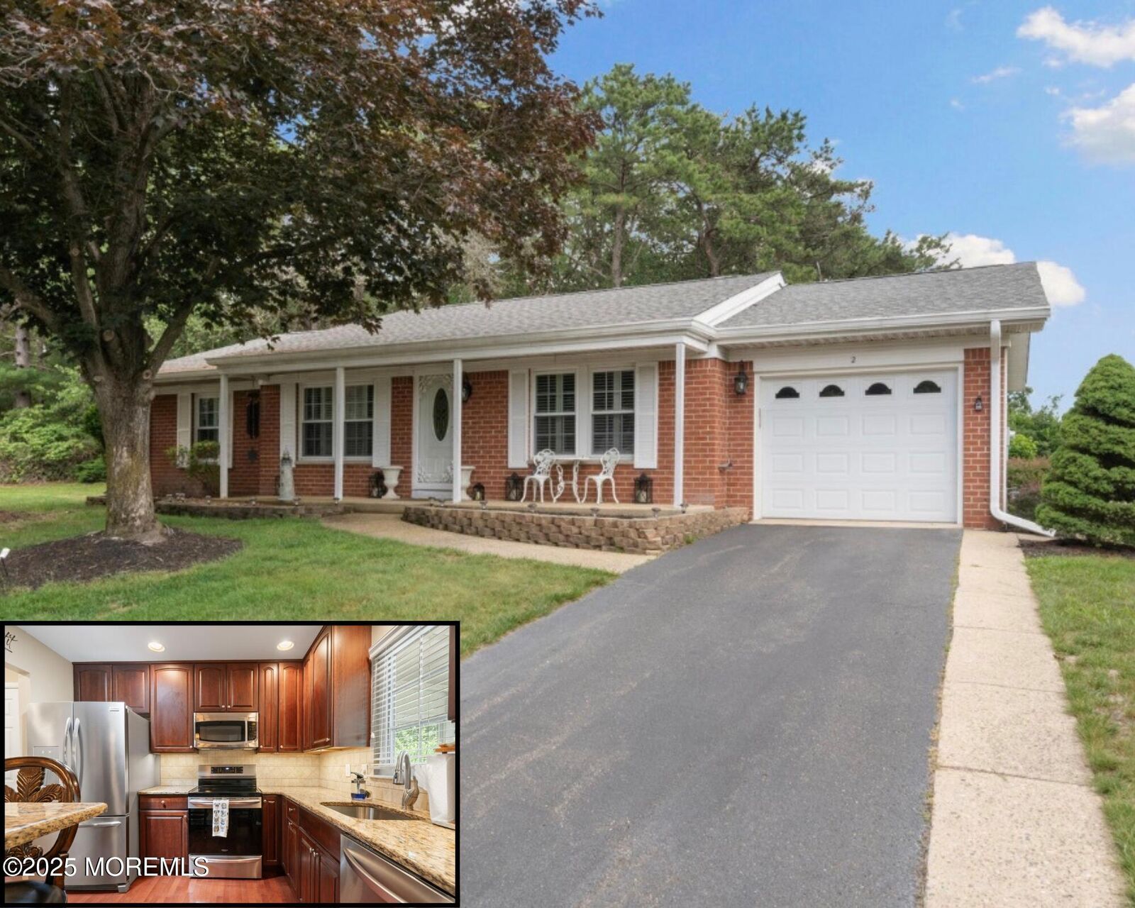 Property Photo:  2 Deacon Court  NJ 08759 