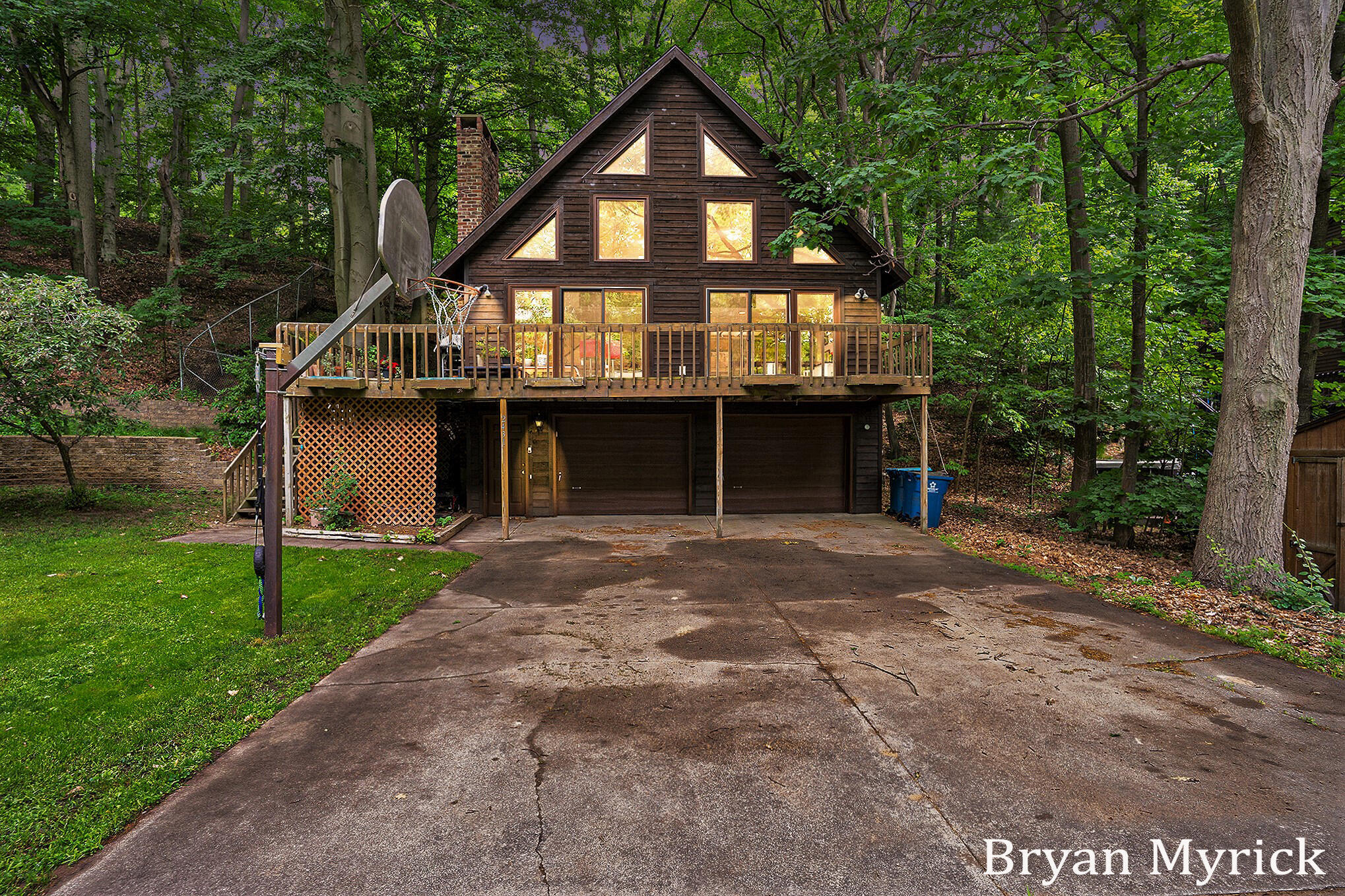 Property Photo:  2431 Eagle Drive  MI 49424 