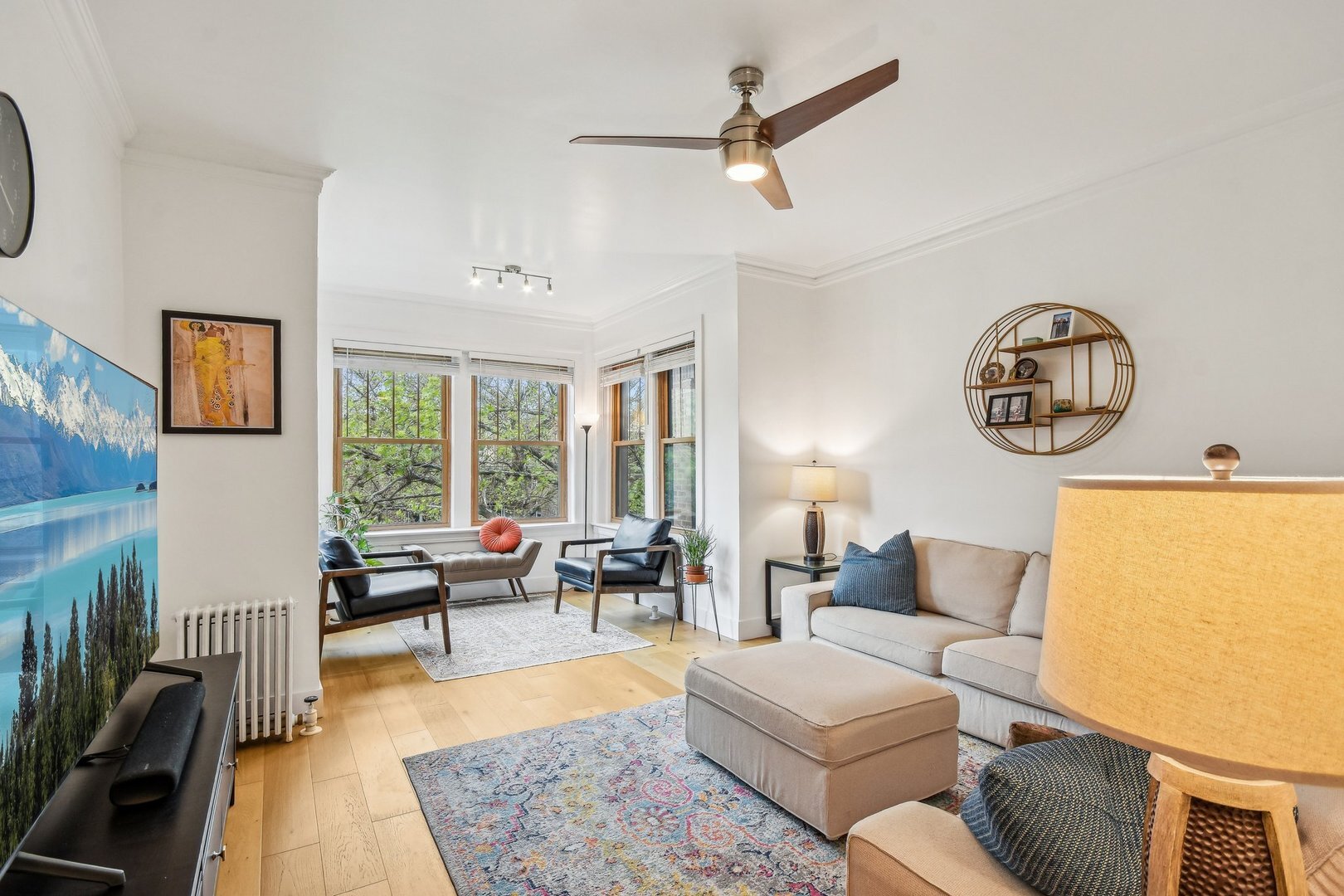 Property Photo: 6329 N Wayne Avenue 3N IL 60660