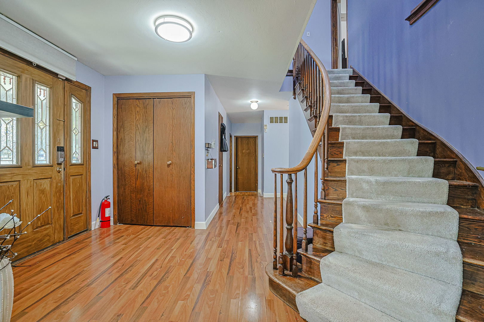 Property Photo: 1532 Petersham Lane IL 60173