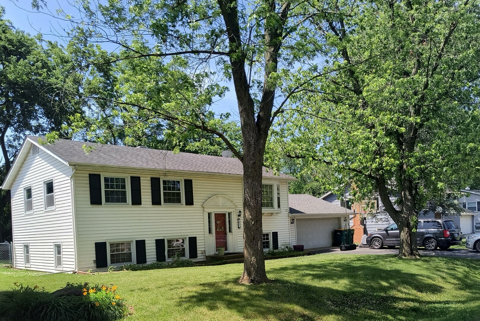 103 Shorewood Lane  Shorewood IL 60404 photo
