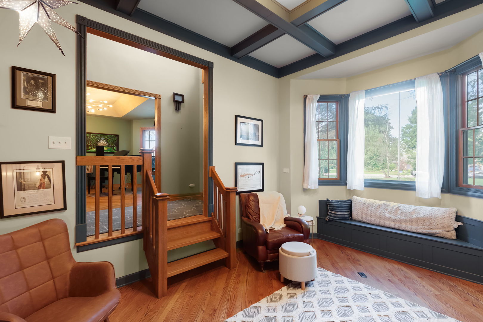 Property Photo:  215 Wing Park Boulevard  IL 60123 