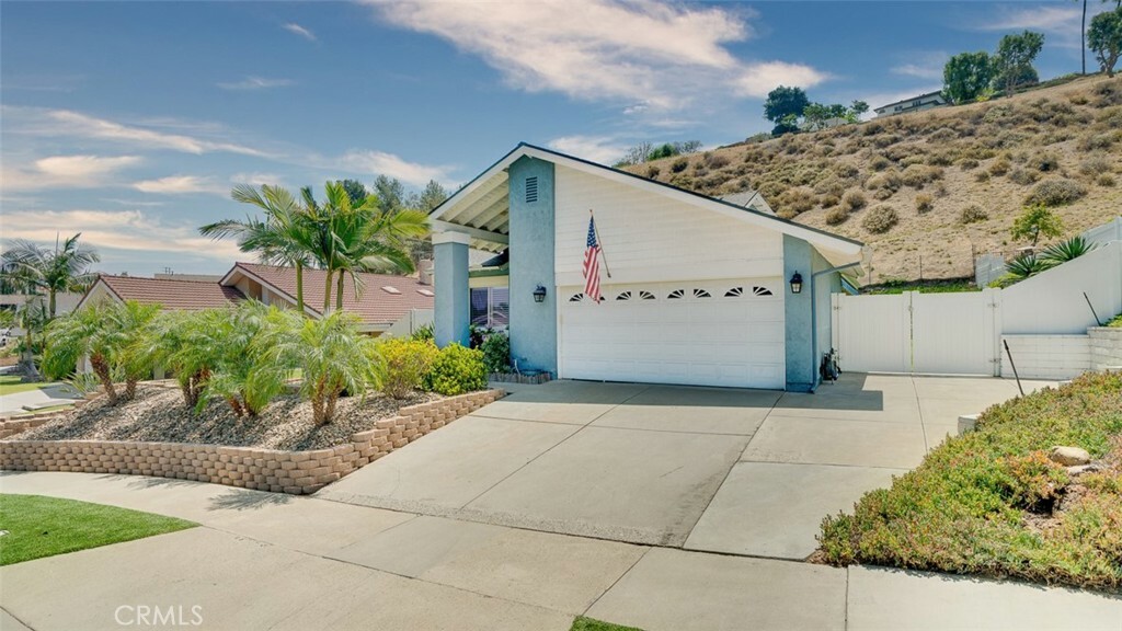 Property Photo: 6200 Fairlynn Boulevard CA 92886