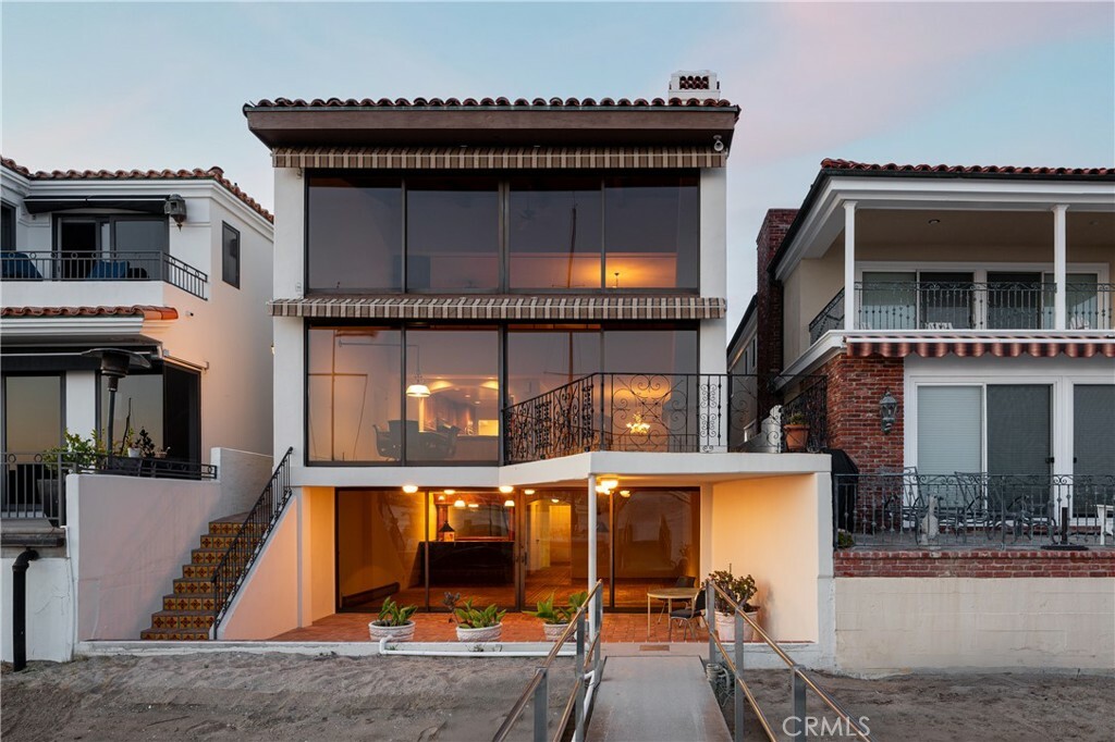 Property Photo: 809 Via Lido Soud CA 92663