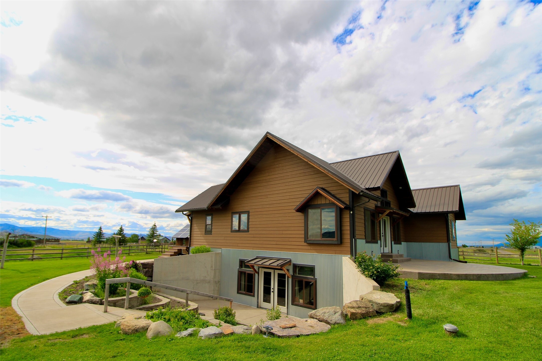 60037 Watson Road  St Ignatius MT 59865 photo