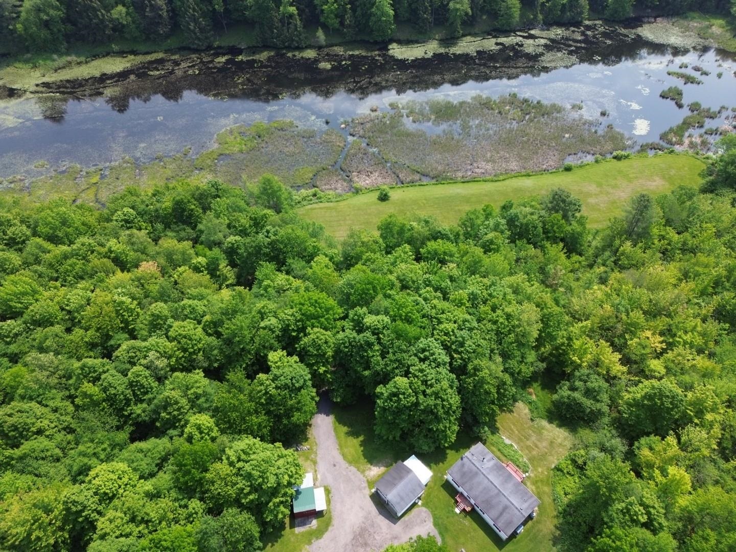 Property Photo: 686 Vt Route 15 VT 06489