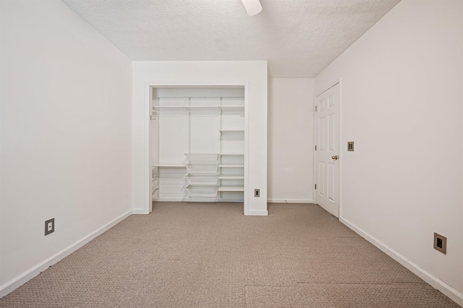 Property Photo: 503 Sunrise Drive VA 24060