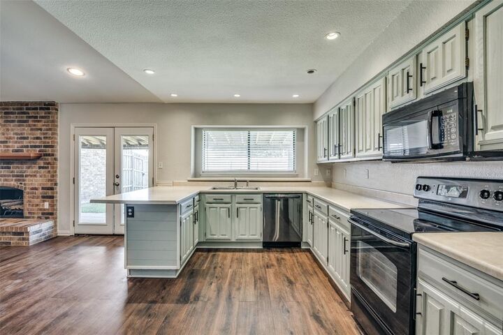 Property Photo:  6109 Denver Street  TX 75088 
