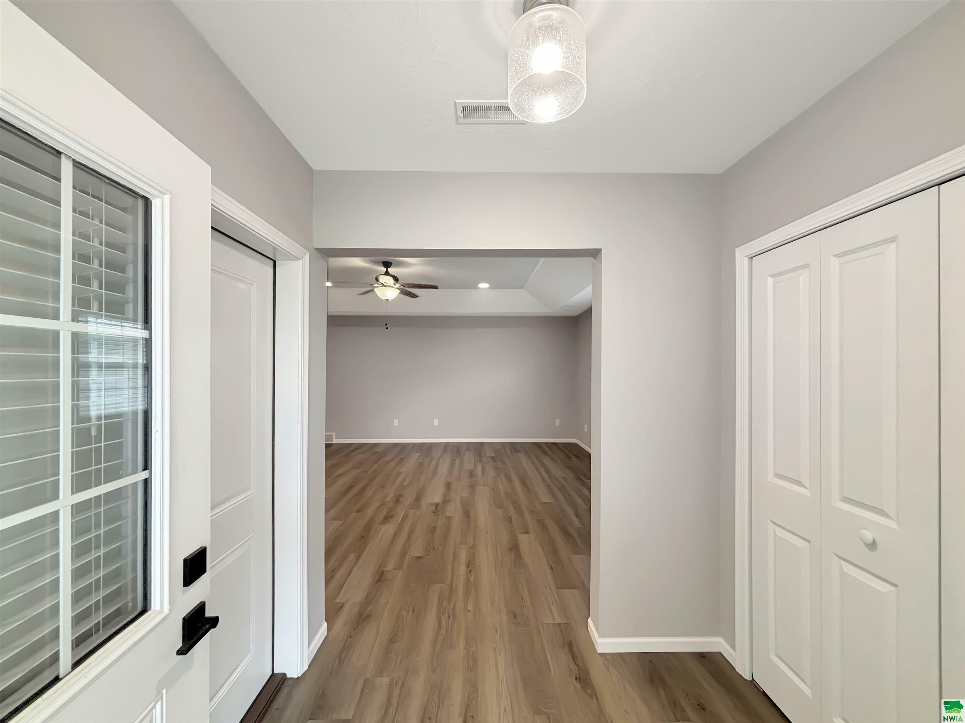 Property Photo: 418 Maupin Lane IA 51054