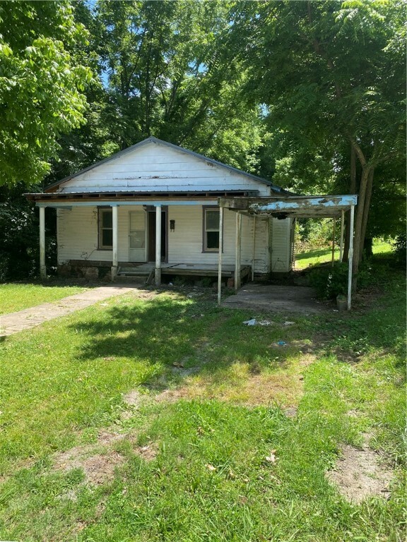 628 South Avenue  Harrison AR 72601 photo