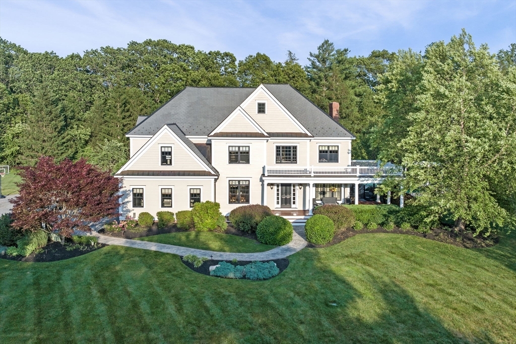 Property Photo:  5 Carolina Way  MA 01921 