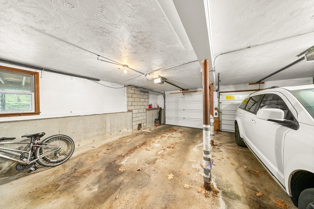 89 Gray St  North Andover MA 01845 photo