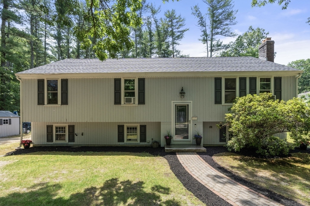 Property Photo: 424 Summer Street MA 02332