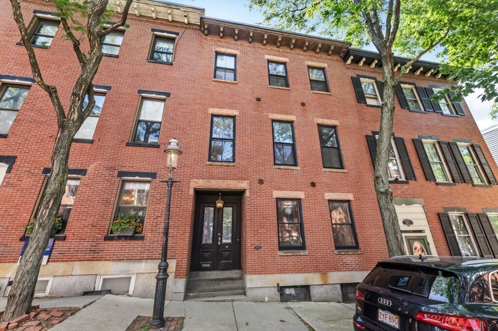 Property Photo:  43 Baldwin Street  MA 02129 